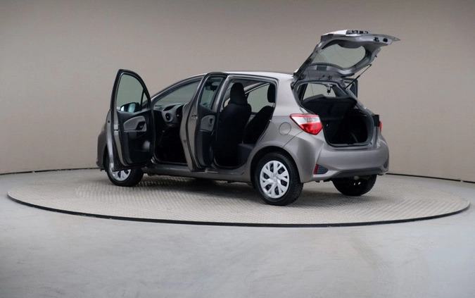 Toyota Yaris cena 56899 przebieg: 78122, rok produkcji 2020 z Warszawa małe 154